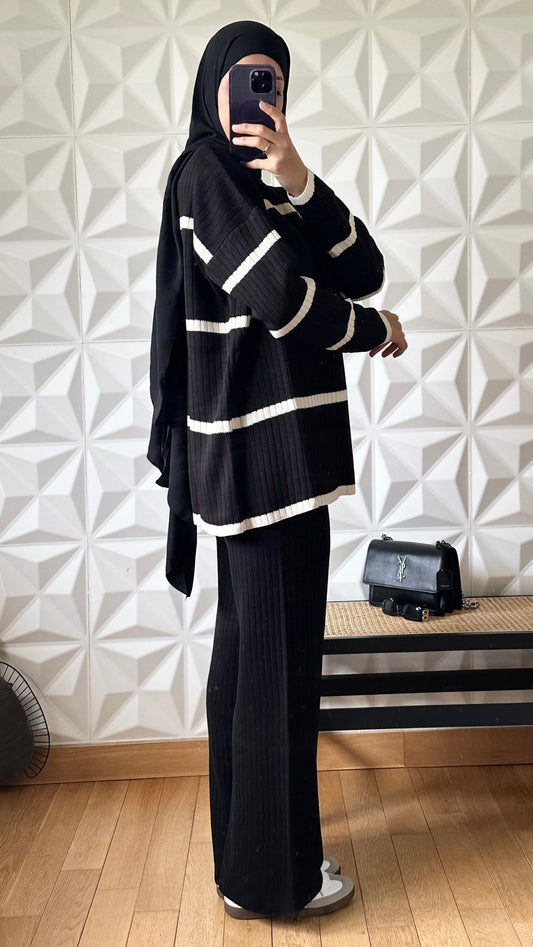 Ensemble côtelé avec pull à col montant rayés et pantalon - Noir et blanc