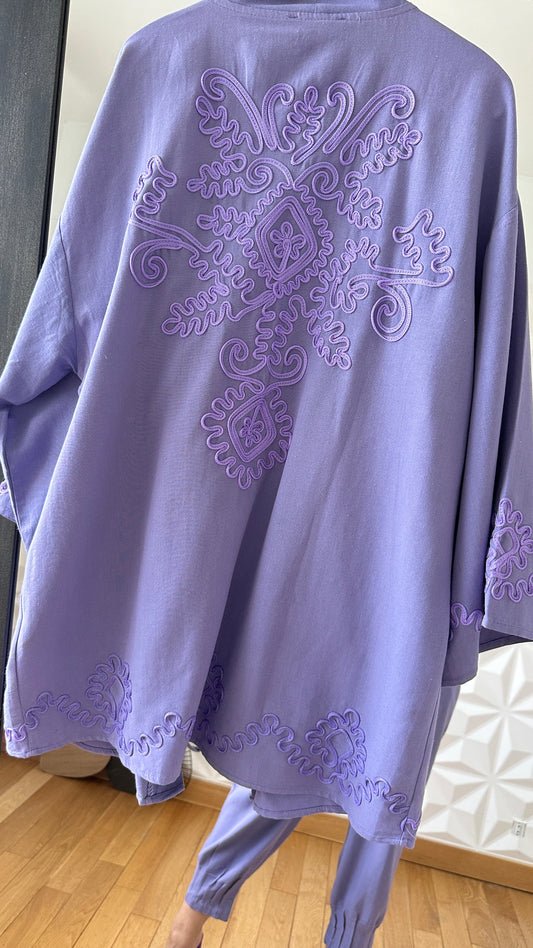 Ensemble kimono brodé et pantalon surpiqué en lin - Lilas