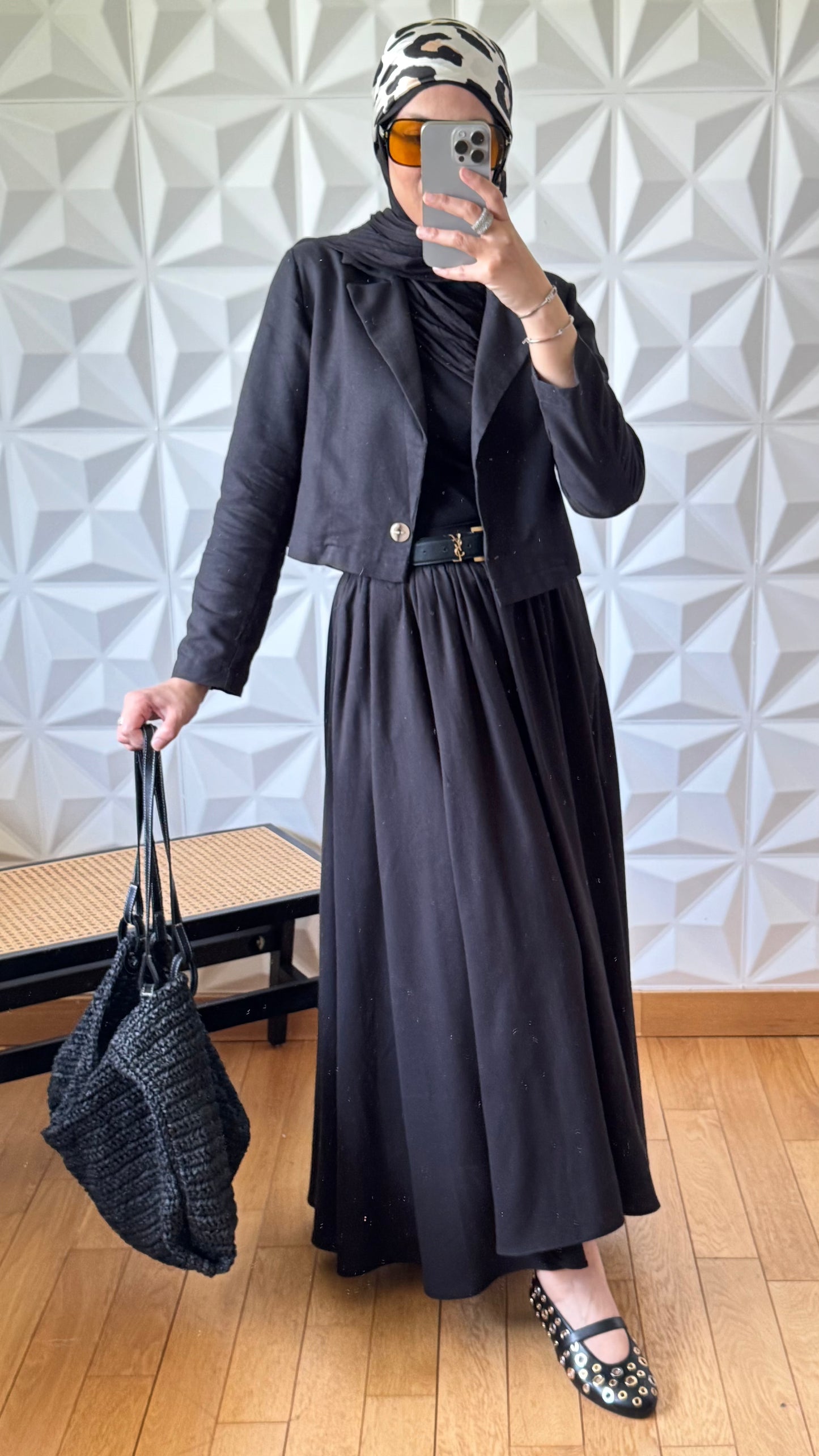 Ensemble Tailleur Lin Veste coupe carré et Jupe à volants - Noir