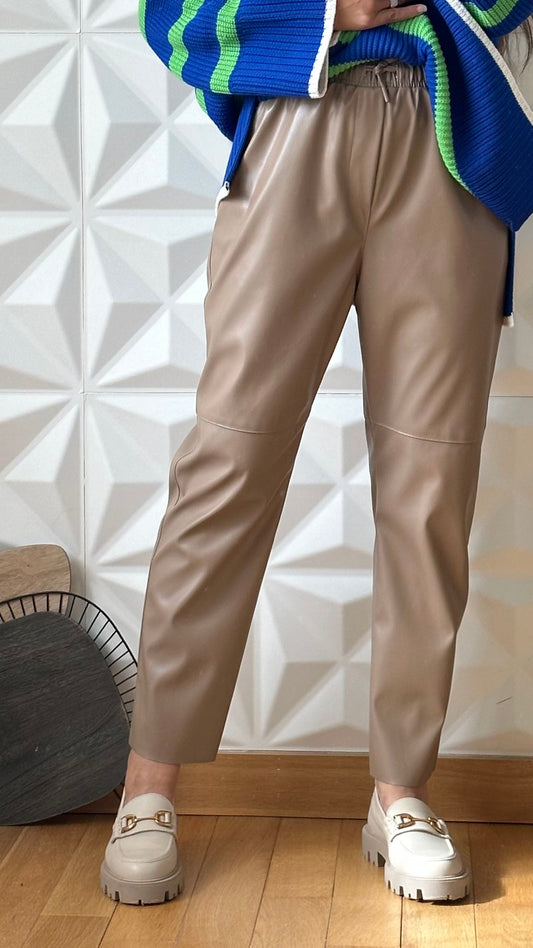 Pantalon style jogging à enfiler en imitation cuir - Camel