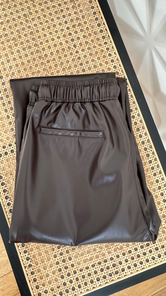 Pantalon style jogging à enfiler en imitation cuir - Marron