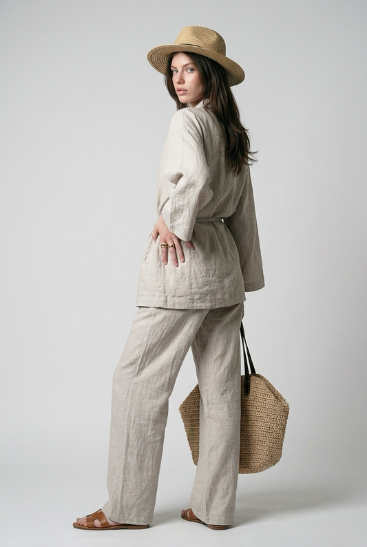 Ensemble avec blazer croisé noué à la taille et pantalon large - Taupe