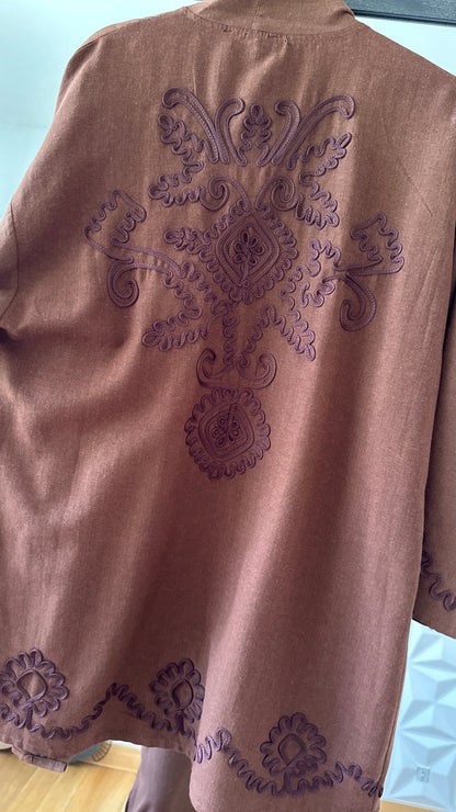 Ensemble kimono brodé et pantalon surpiqué en lin - Marron