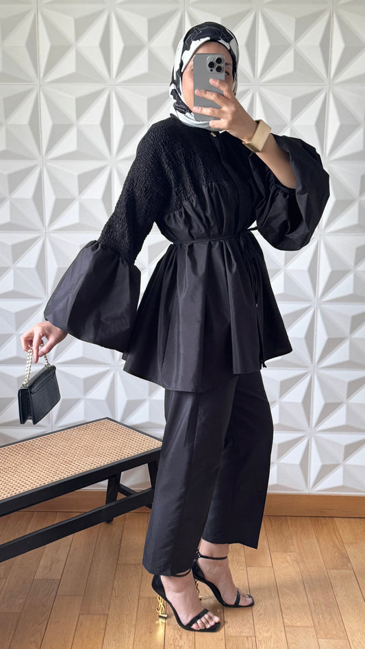 Ensemble Blouse smockée et Pantalon droit slim - Noir