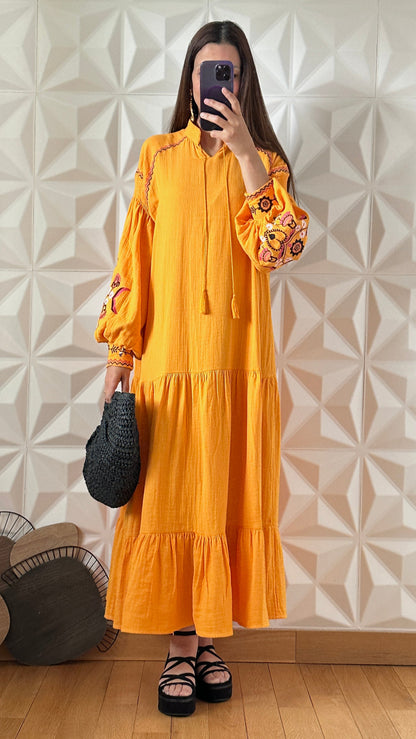 Robe babydoll à manches froncées avec broderies - Orange