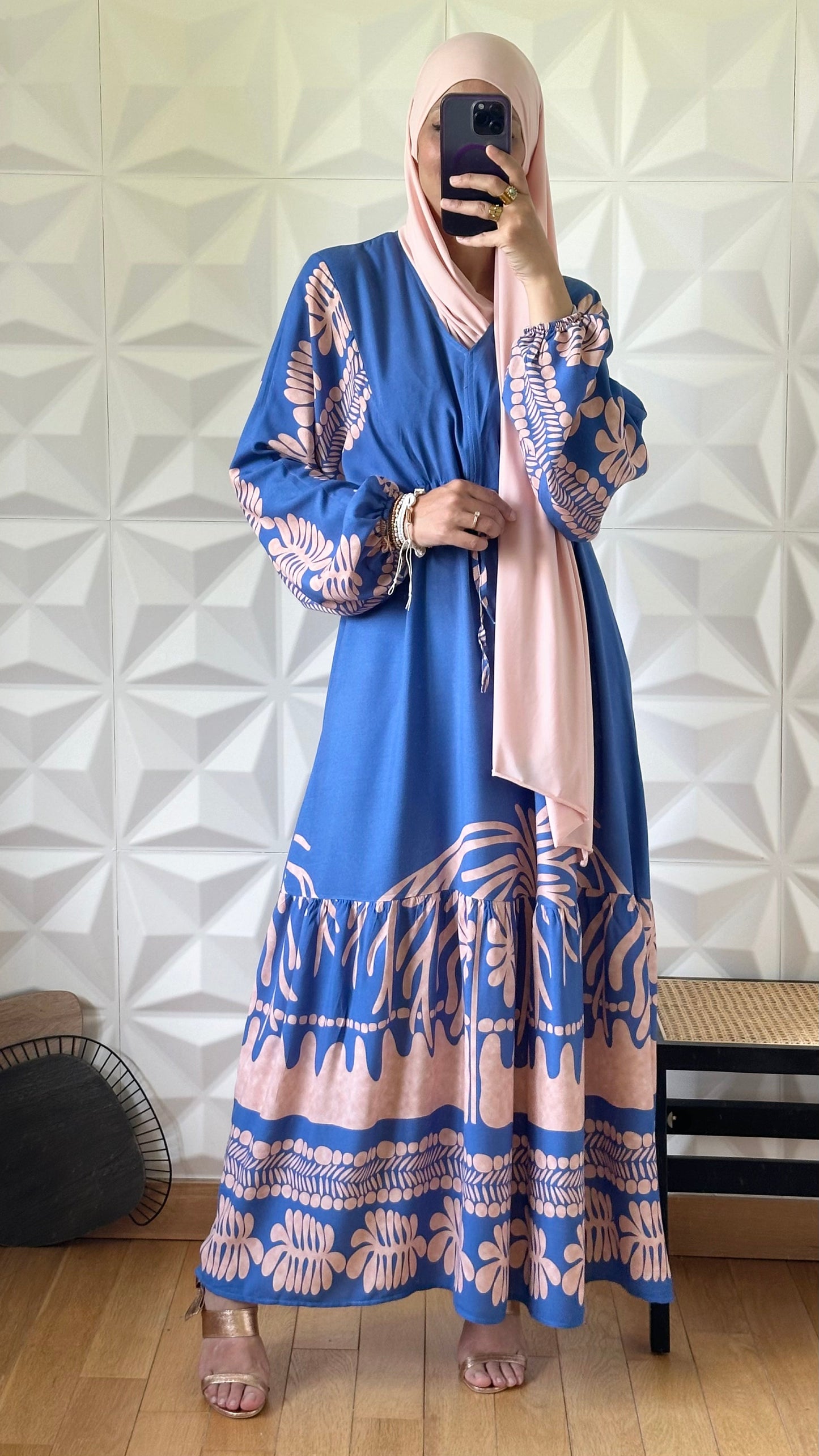Robe oversize motif olivier en viscose avec taille froncée - Bleu cendré