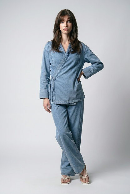 Ensemble veste en jean nouée sur le côté et pantalon large - Bleu moyen