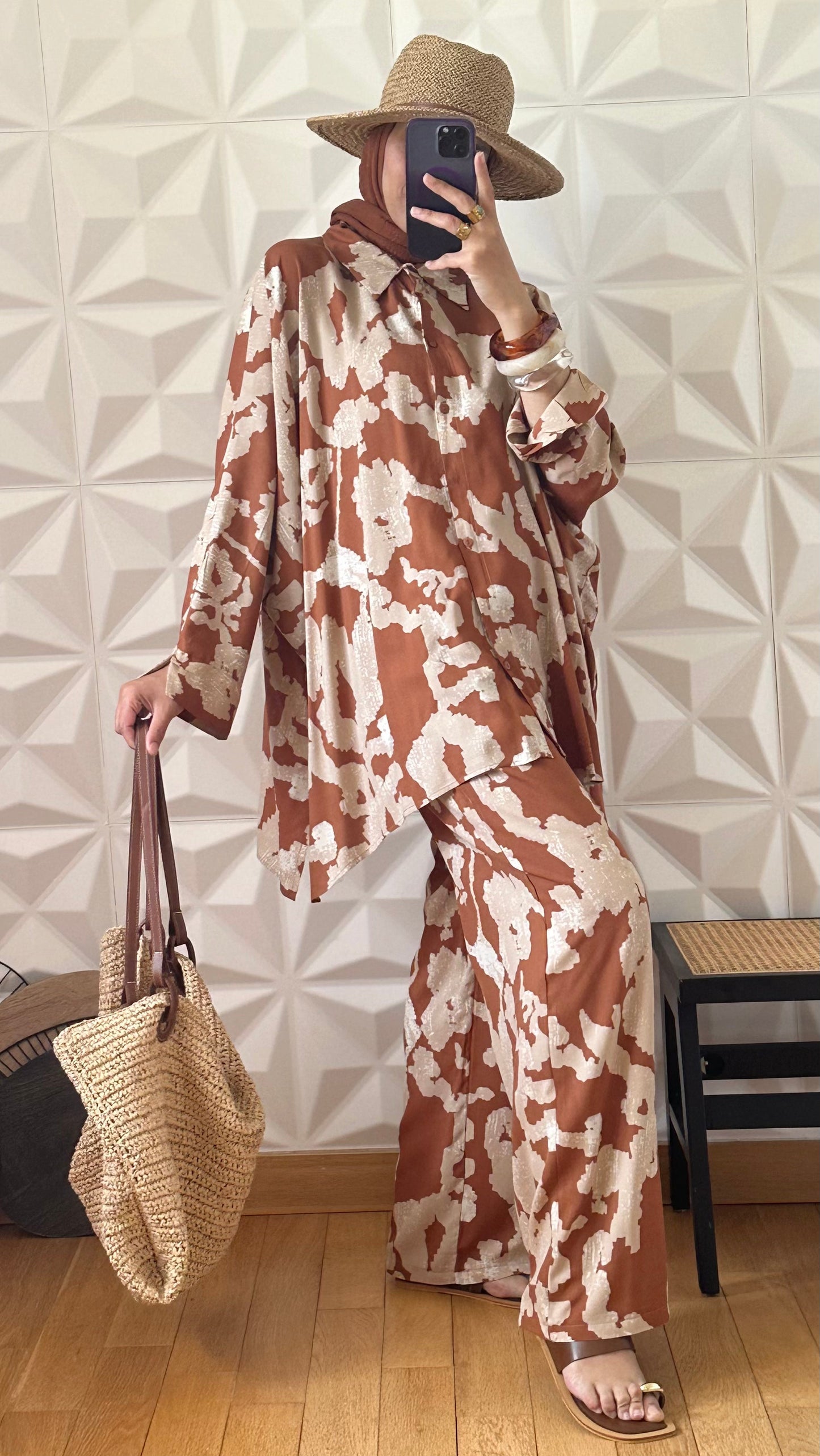 Ensemble chemise oversize et Pantalon large a imprimé abstrait - Marron