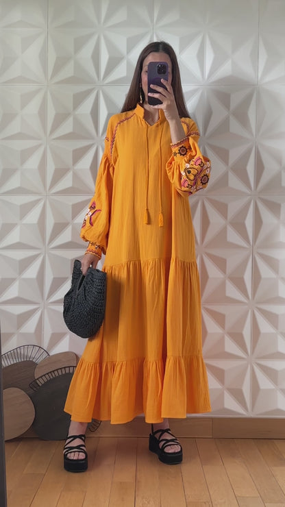 Robe babydoll à manches froncées avec broderies - Orange