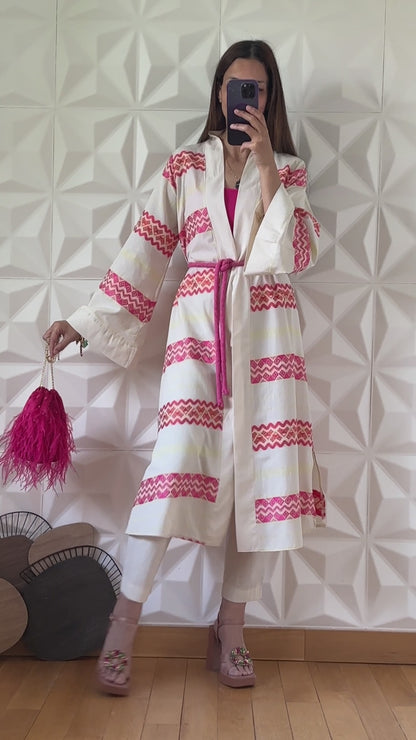 Ensemble Kimono brodé à Manches évasées - Beige motif rose