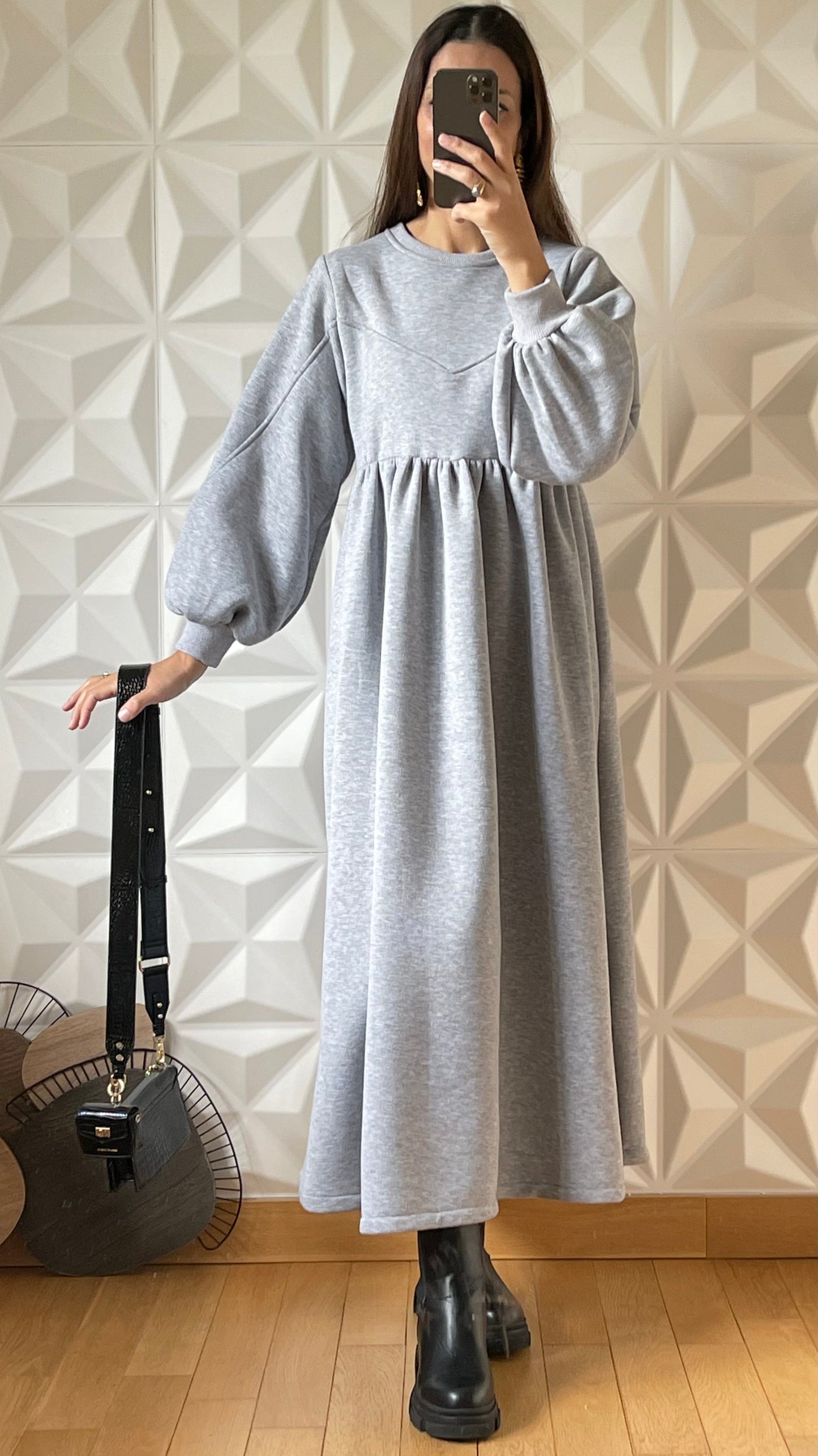 Babydoll-Kleid mit Puffärmeln - Grau 