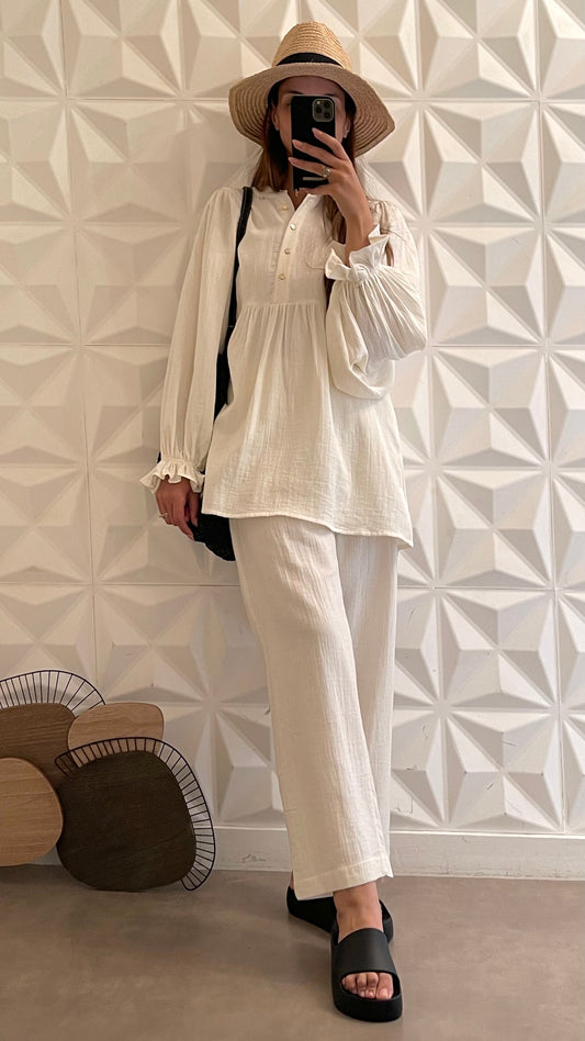Smocked Linen Pants and Shirt Set with Voluminous Sleeves - White